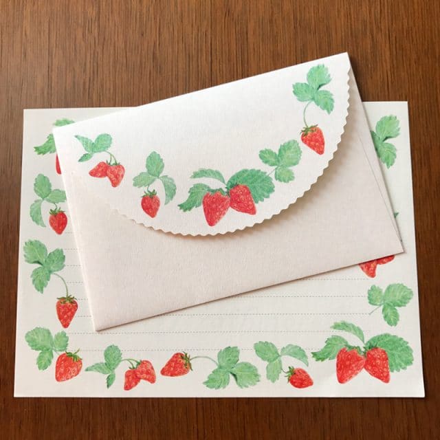 Letter Set Strawberry